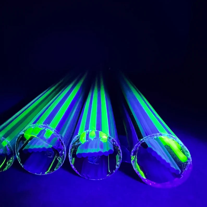 Tsunamii UV Cane